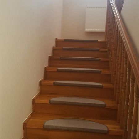 Tuenderlak Vendeghaz Apartment Balatonfured Bagian luar foto
