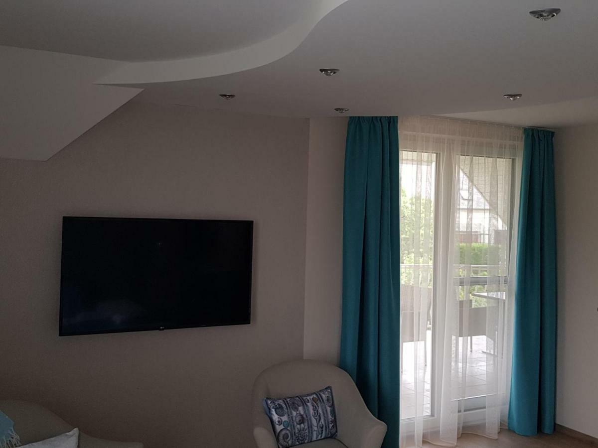 Tuenderlak Vendeghaz Apartment Balatonfured Bagian luar foto